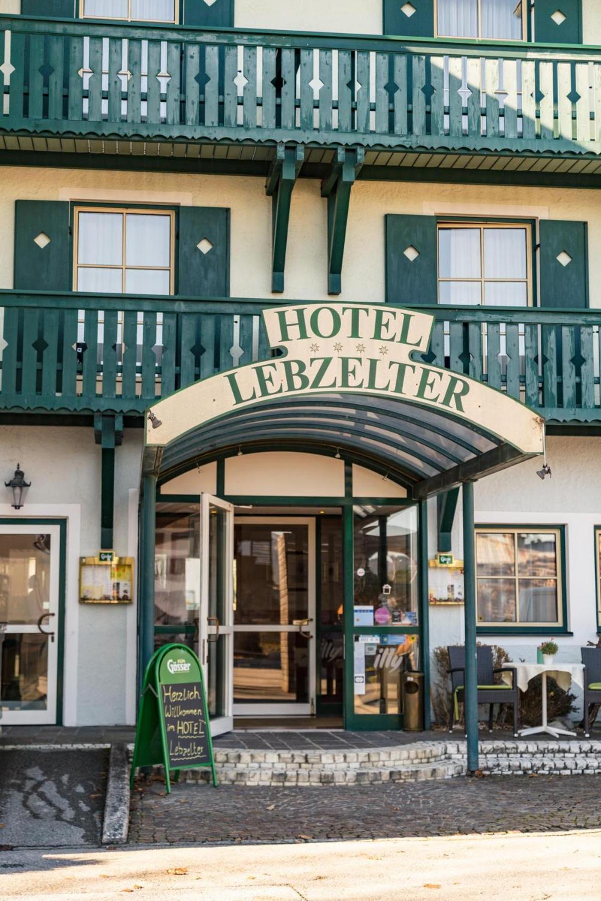 Hotel Restaurant Lebzelter Алтенмаркт им Понгау Екстериор снимка