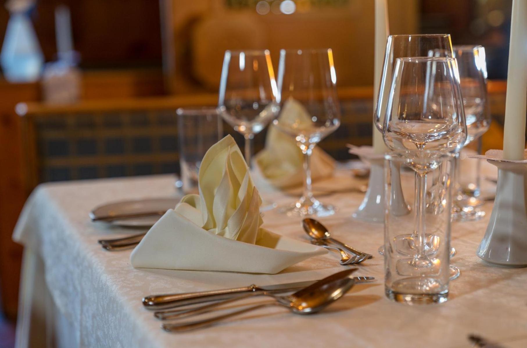 Hotel Restaurant Lebzelter Алтенмаркт им Понгау Екстериор снимка